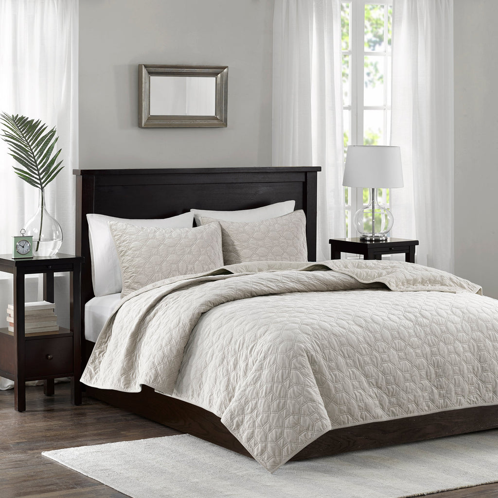 3 Piece Velvet Quilt Set Ivory Full/Queen