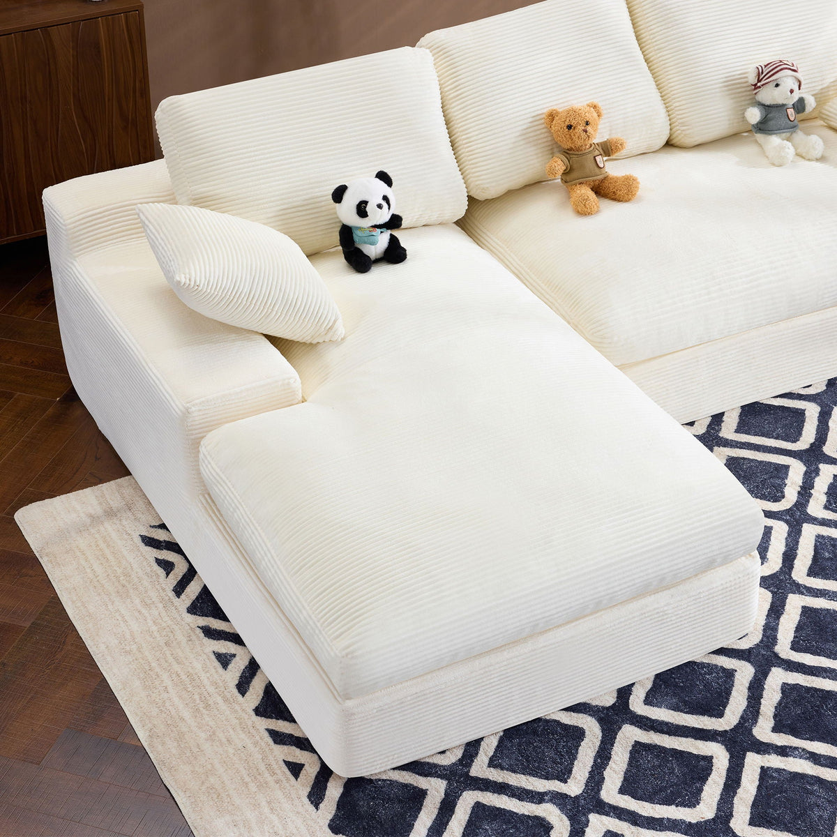 Compressed Sofa With 3 Back Cushions, 2 Throw Pillows