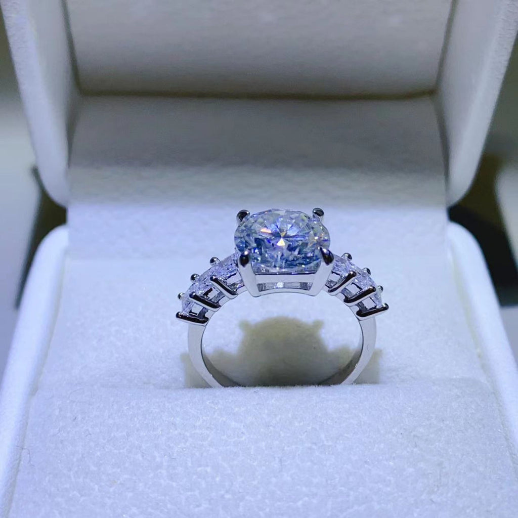 3 Carat Brilliant Round Cut Sparkala™ Pure Sterling Silver Ring