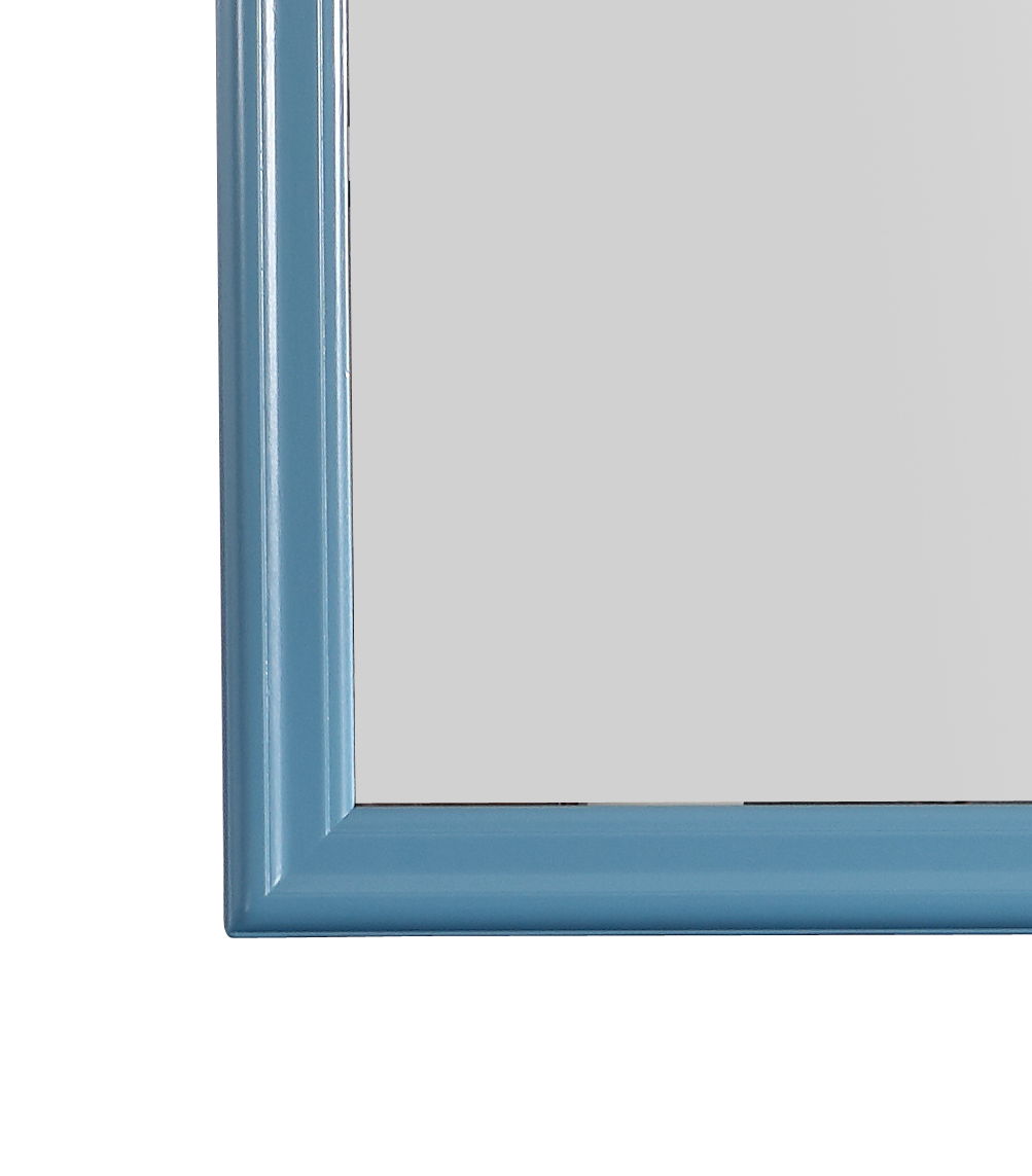 Traditional Wall Mirror For Any Space