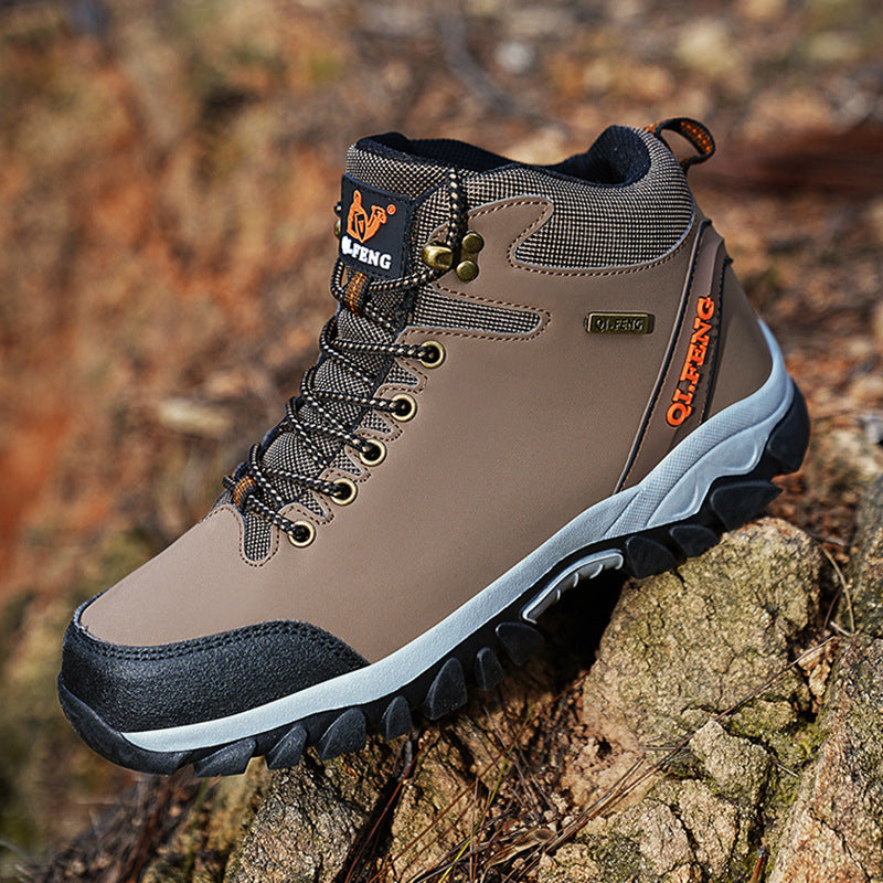 Outdoor Fashion Personality Men Travel Shoes