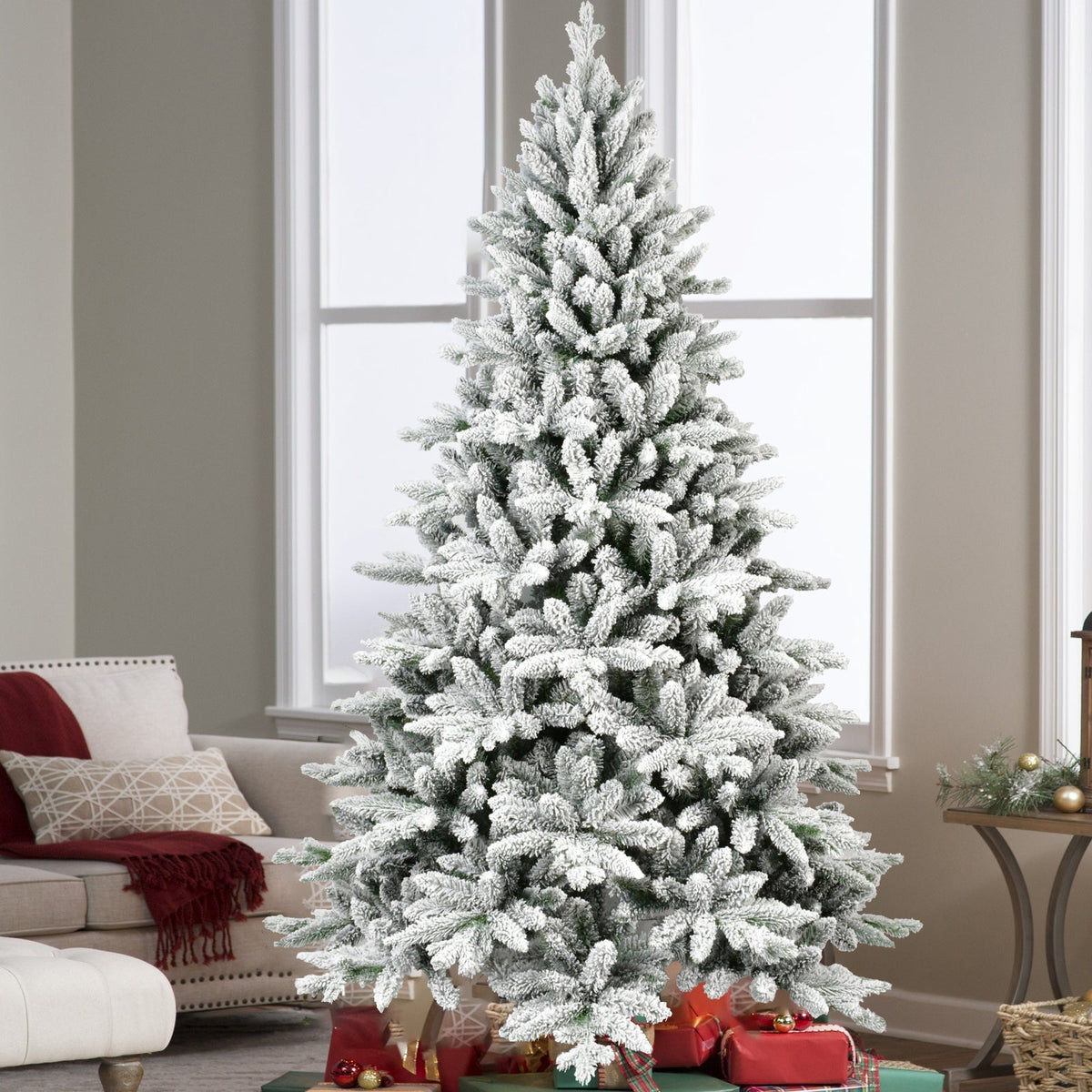 6ft Snow-Flocked Pre-Lit Christmas Tree with 1100 PE+PVC Tips