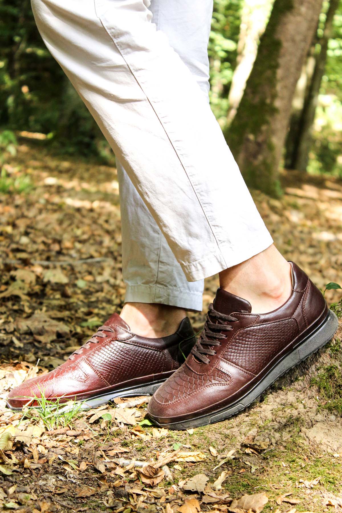 Men's Brown Leather Sneakers with Embossed Croc Texture - Wessi