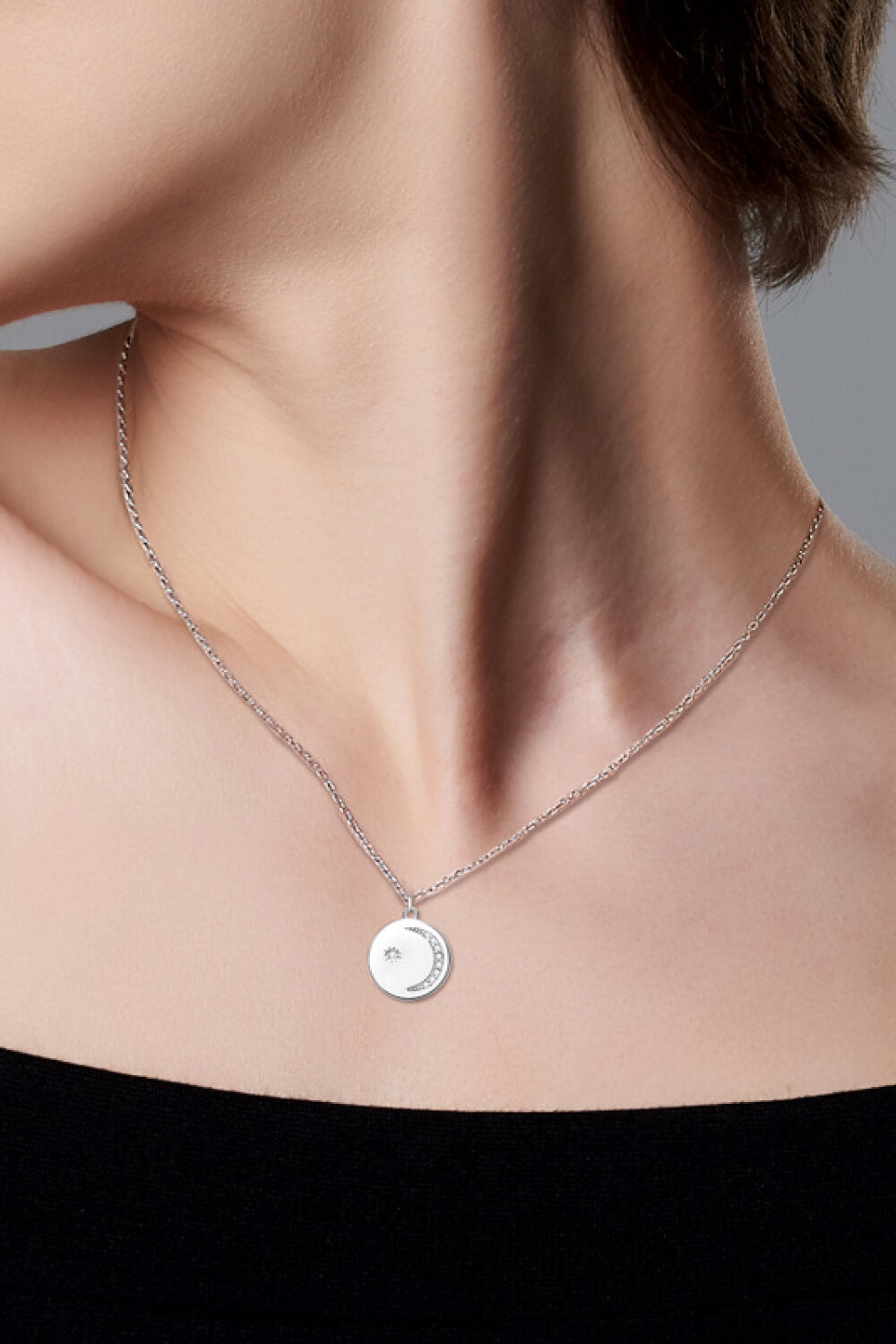 Sparkala™ Round Pendant Necklace (Platinum-Plated Fine Silver)