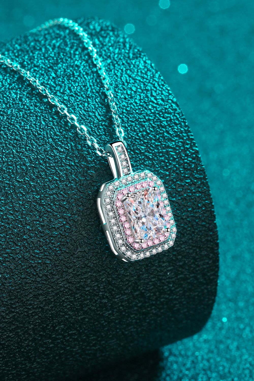 1 Carat Sparkala™ Geometric Pendant Chain Necklace (Platinum-Plated Fine Silver)