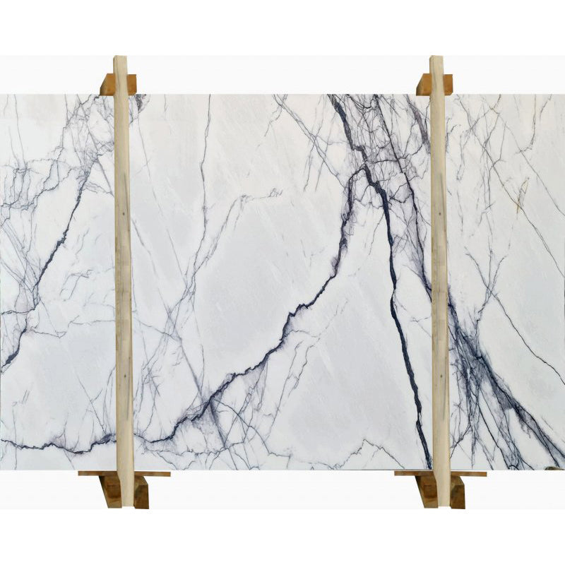New York White Bookmatching Marble Slabs Polished - Livfloors Collection