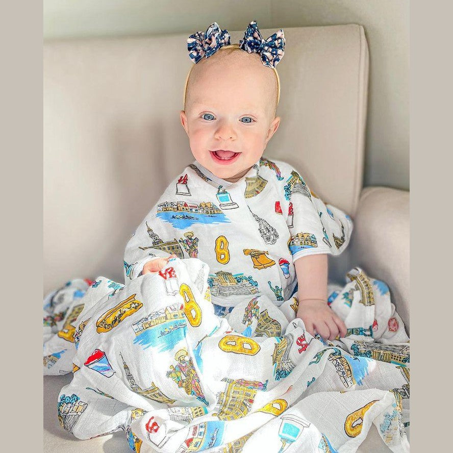 Philadelphia Newborn Water Ice Gift Bundle: Swaddle, Bib & Onesie