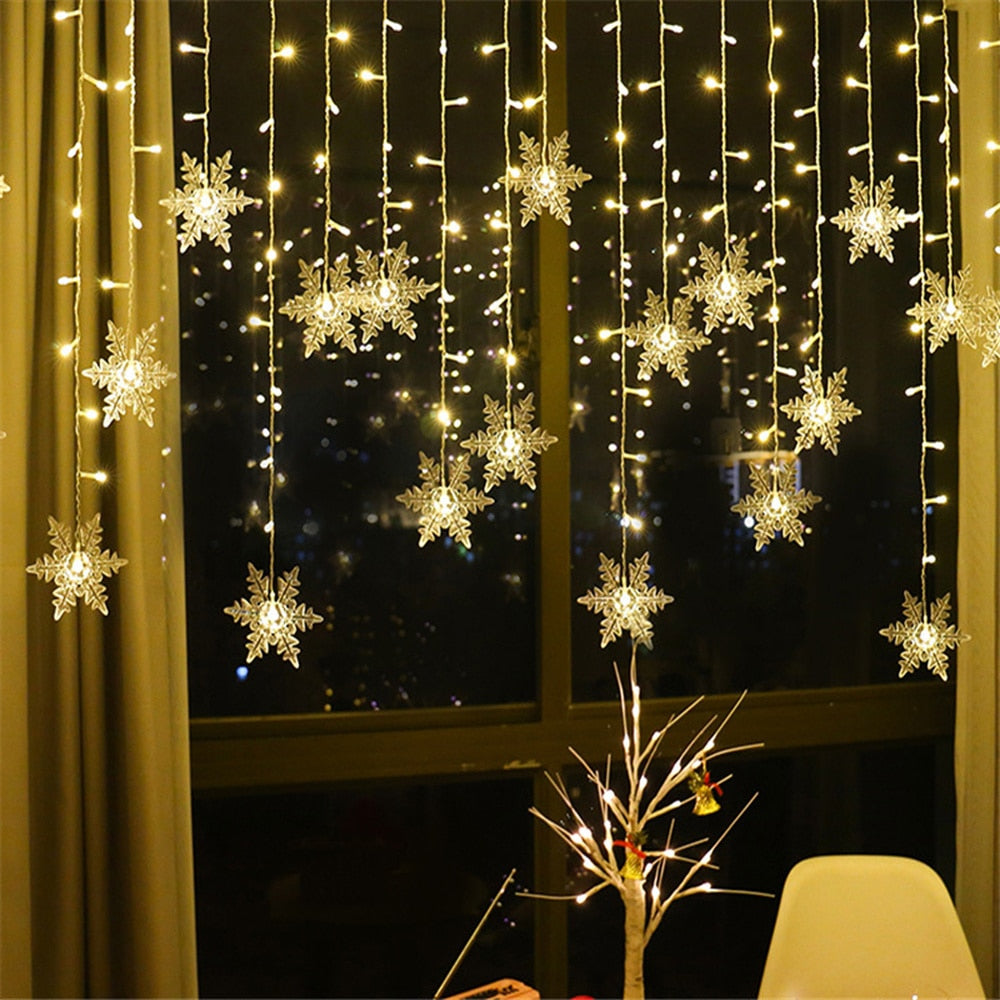 Snowflake LED Hanging Light For Christmas Tree Decorations