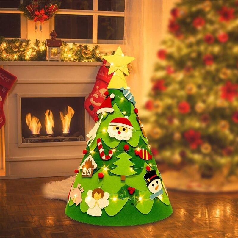 DIY Felt Christmas Tree With String Light