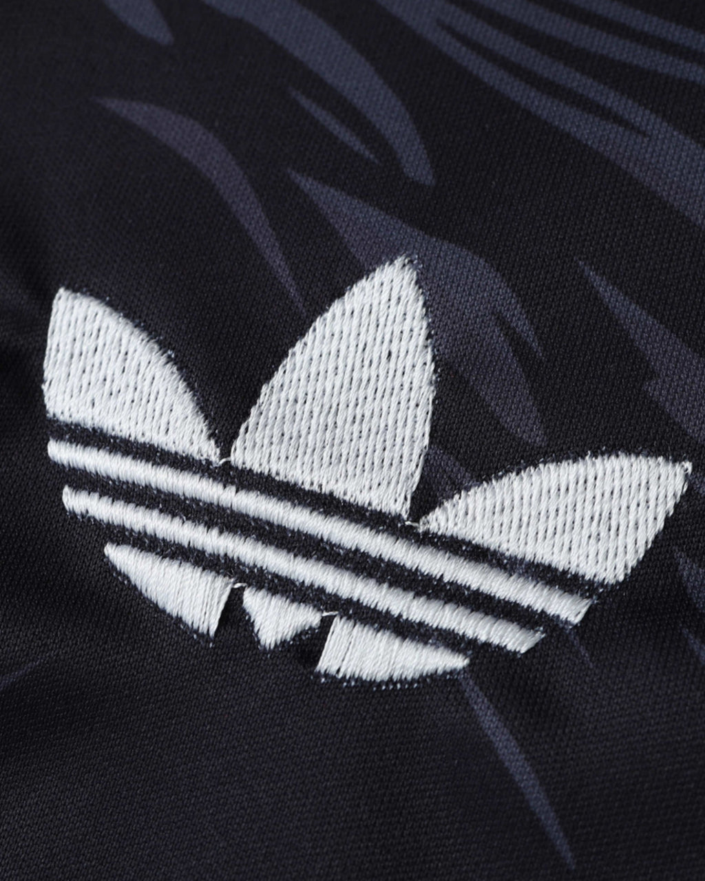 REAL MADRID x DEVIL'S EYE PREMIUM KIT