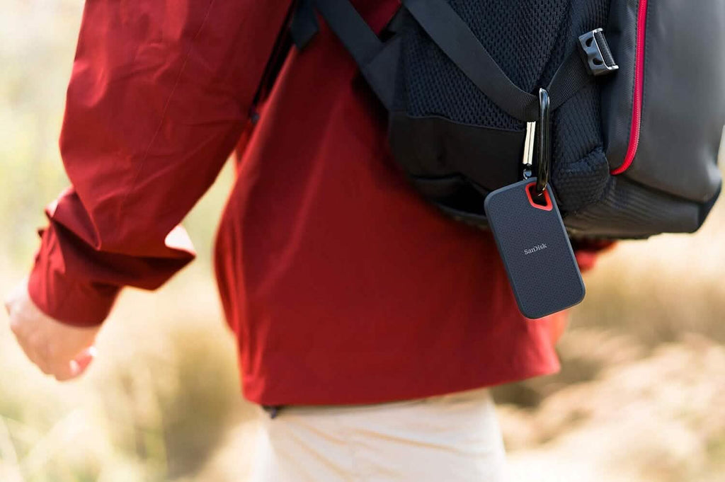 SanDisk 1TB Extreme Portable External SSD - Up to 550MB/s USB-C, USB 3.1 (Refurbished)