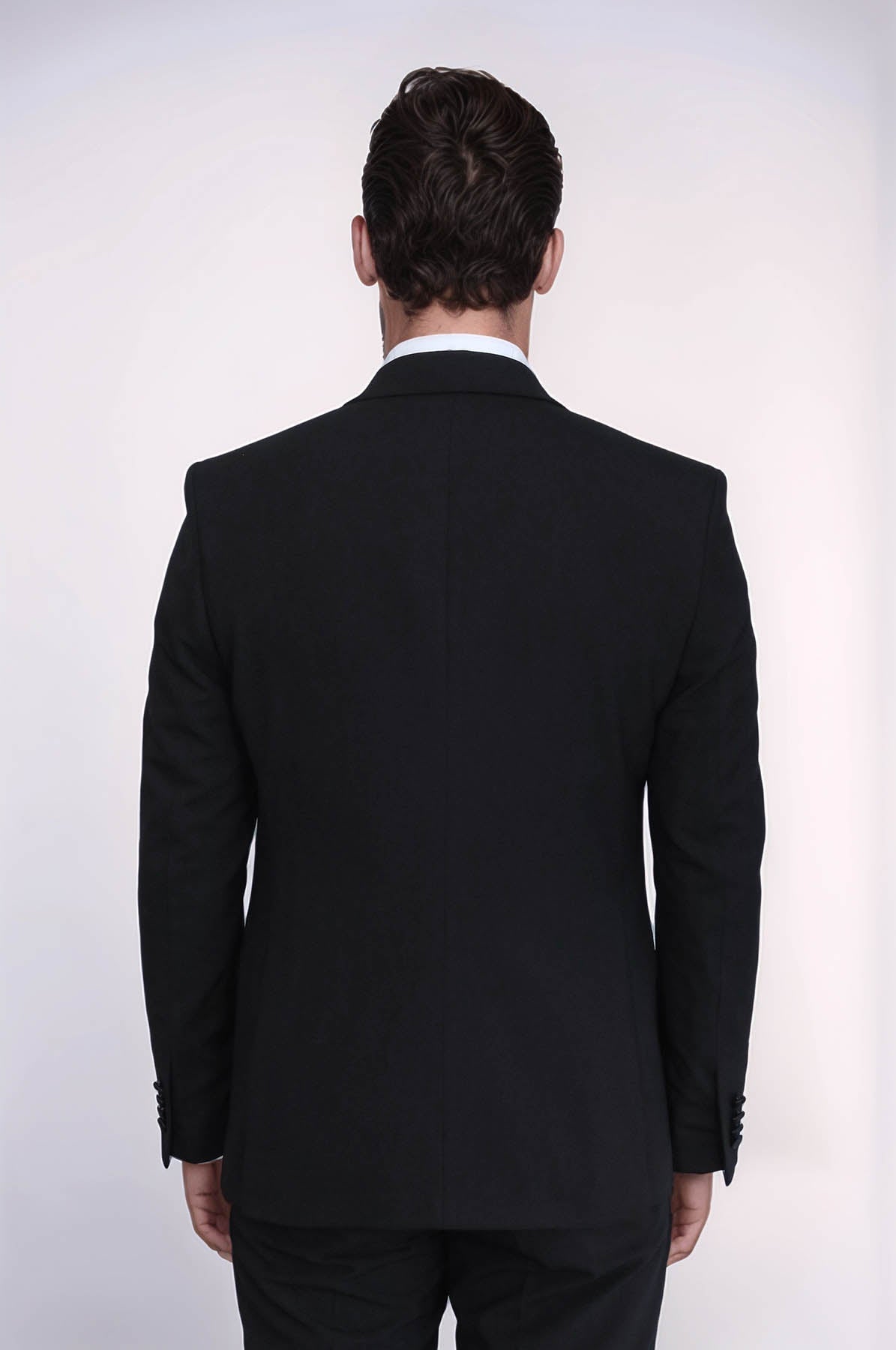 Classic Black Tuxedo Suit with Satin Peak Lapel and Waistcoat – Wessi